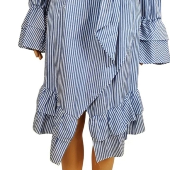 XOXO stripe cold shoulder long layered sleeve wrap dress - Picture 7 of 11